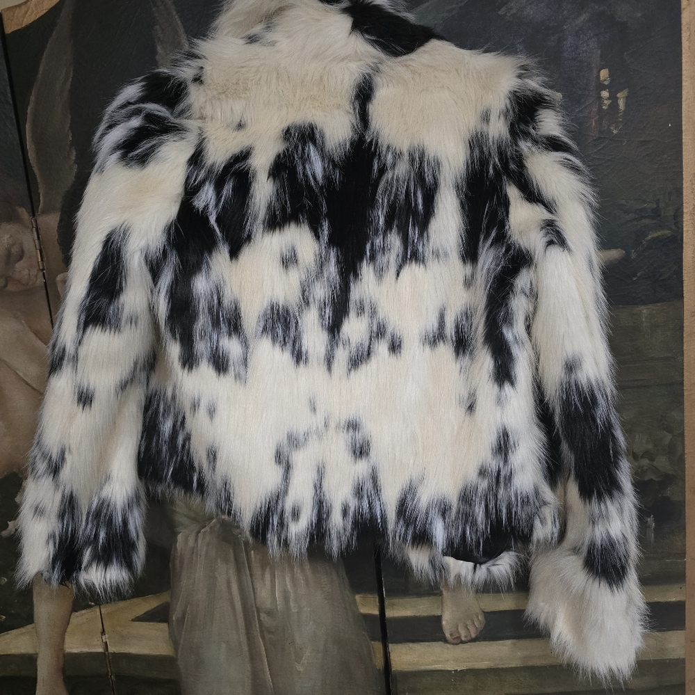 Topshop Vintage Black And White Faux Fur Coat Excellent Condition Size 4 - Picture 2 of 8